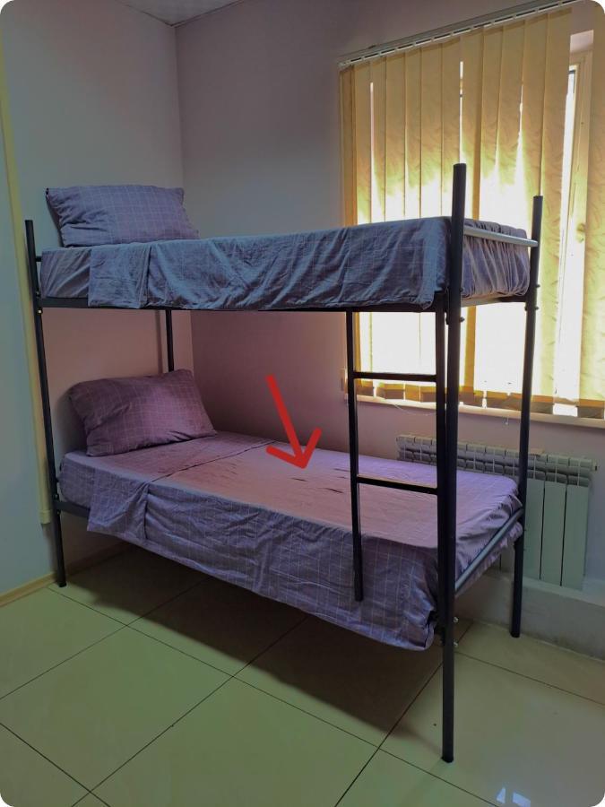 Fox Park Hostel Алматы Экстерьер фото